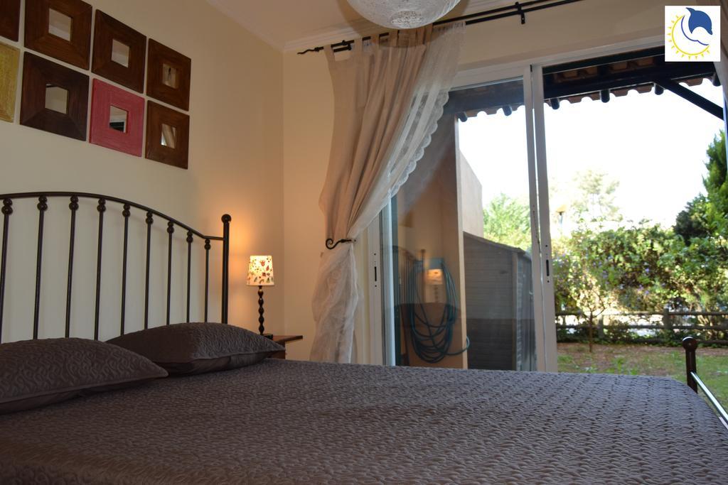 Dolphin Aroeira Beach Villa Charneca  Exterior foto