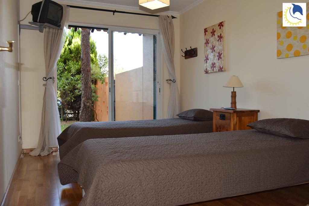 Dolphin Aroeira Beach Villa Charneca  Exterior foto